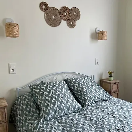 Casa de Férias Meysouet-maison Refaite à Neuf Vélo Bourg